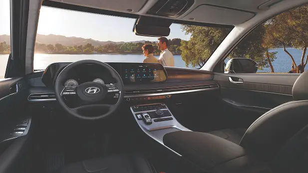 Imagen de Transmisión de cambios automáticos - Transmisión de 8 velocidades electrónica con paddle shifter. 