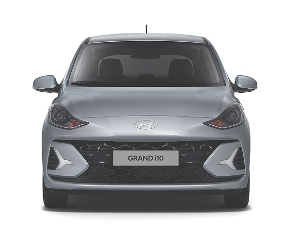 Vehículo Hyundai Grand-i10 de frente