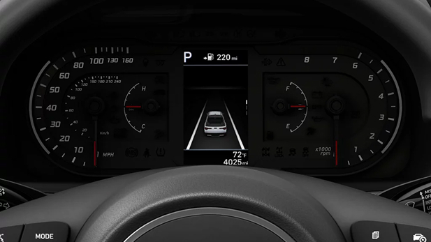 Imagen del panel principal mostrando el Control crucero montado en el volante 